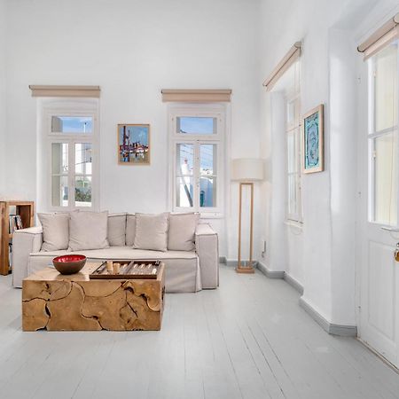 Rabagas Suites - In The Heart Of Sifnos อพอลโลเนีย ภายนอก รูปภาพ