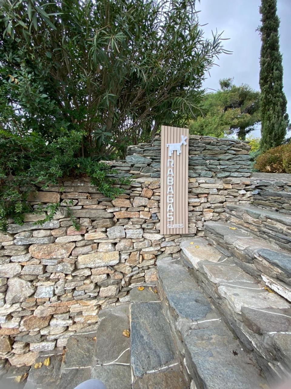 Rabagas Suites - In The Heart Of Sifnos อพอลโลเนีย ภายนอก รูปภาพ